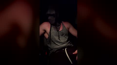 big_daddy_500088 online show from April 16, 2026, 1:50 am