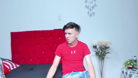 Snapshot of big_dicktop23 chatting on February 12, 2025, 1:41 am john and cris online show from February 12, 2025, 1:41 am