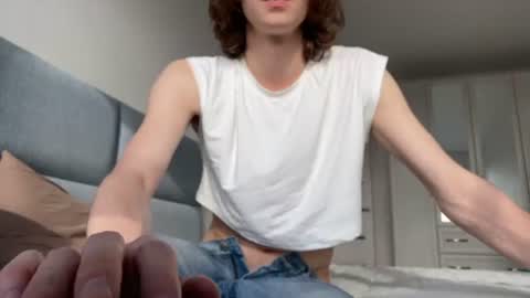 big_lil_small online show from June 27, 2026, 2:23 pm