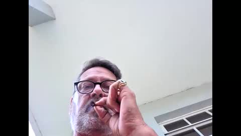 bigal9816192 online show from April 21, 2026, 10:34 pm