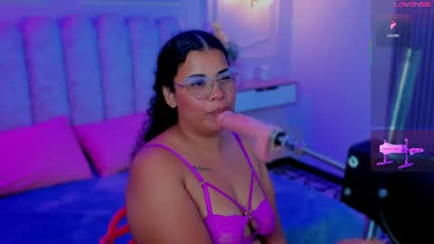 ZOE online show from July 25, 2026, 4:32 am