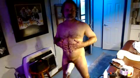 Snapshot of bigassman46 chatting on August 7, 2026, 1:57 pm Straight Dave online show from August 7, 2026, 1:57 pm