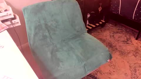 Snapshot of bigb00tyjudi chatting on May 11, 2026, 6:05 pm bigb00tijudy online show from May 11, 2026, 6:05 pm