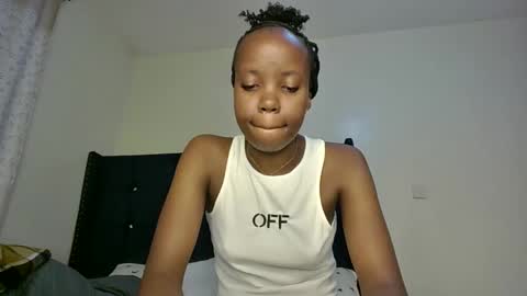 Snapshot of bigbaby004 chatting on March 10, 2026, 10:04 pm bigbaby004 online show from March 10, 2026, 10:04 pm
