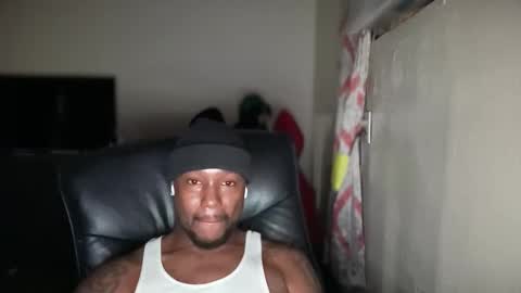 Snapshot of bigbackwoodcali chatting on November 23, 2025, 7:52 am bigbackwoodcali online show from November 23, 2025, 7:52 am