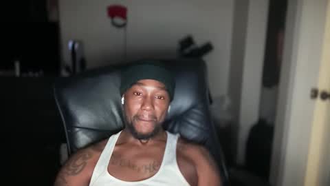 Snapshot of bigbackwoodcali chatting on March 30, 2026, 8:15 am bigbackwoodcali online show from March 30, 2026, 8:15 am