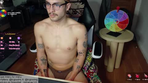 Asta online show from November 6, 2025, 6:03 am