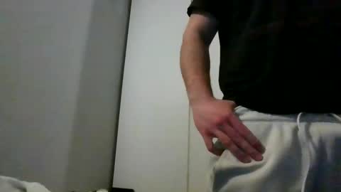 Snapshot of bigballsnojoke chatting on January 2, 2025, 3:19 pm bigballsnojoke online show from January 2, 2025, 3:19 pm