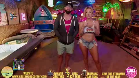 Snapshot of bigbananamilfshake chatting on February 16, 2025, 4:42 am Mya and Angelo online show from February 16, 2025, 4:42 am