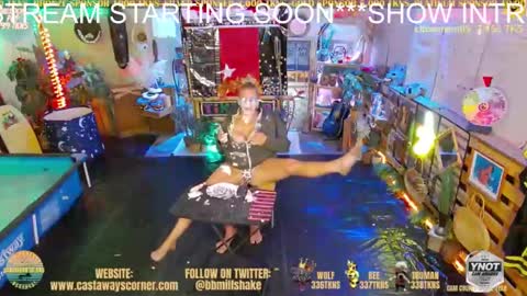 Snapshot of bigbananamilfshake chatting on March 11, 2025, 3:26 am Mya and Angelo online show from March 11, 2025, 3:26 am