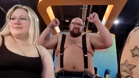 BigBear4Cuddles online show from April 10, 2026, 10:58 pm