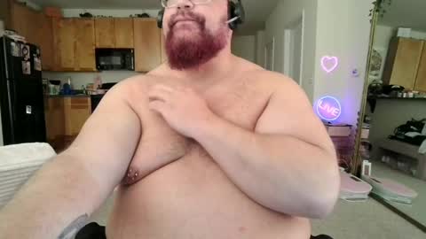 Snapshot of bigbear4cuddles chatting on April 22, 2026, 10:44 pm BigBear4Cuddles online show from April 22, 2026, 10:44 pm