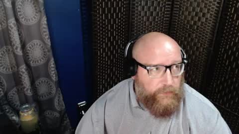 Snapshot of bigbear4cuddles chatting on June 23, 2026, 2:09 am BigBear4Cuddles online show from June 23, 2026, 2:09 am