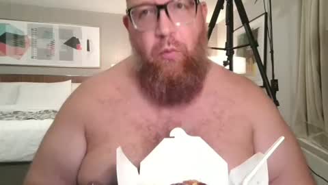 Snapshot of bigbear4cuddles chatting on July 4, 2026, 3:35 am BigBear4Cuddles online show from July 4, 2026, 3:35 am