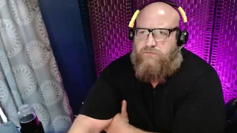 Snapshot of bigbear4cuddles chatting on July 31, 2026, 11:15 pm BigBear4Cuddles online show from July 31, 2026, 11:15 pm