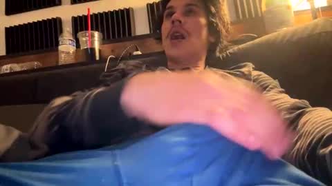 bigben281330 online show from February 7, 2026, 11:30 pm