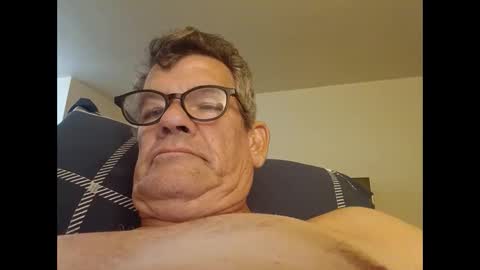 Snapshot of bigbikes71781 chatting on March 5, 2025, 10:33 am bigbikes71781 online show from March 5, 2025, 10:33 am