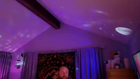 Bigboi1o11 online show from April 7, 2026, 5:41 am