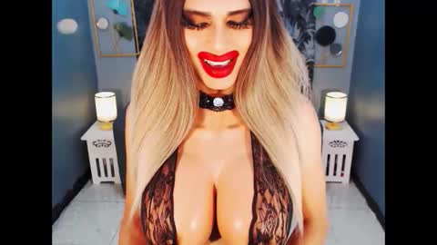 Loraine Cruz online show from April 14, 2026, 11:27 am