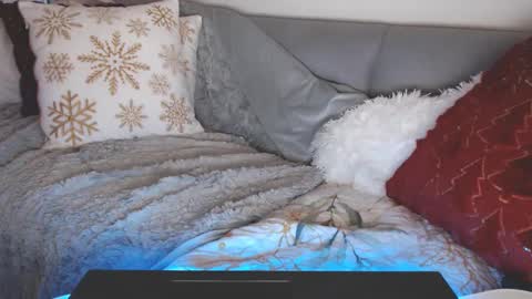 bigboobs_cutie online show from December 5, 2024, 9:39 pm