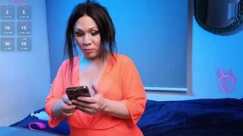 Snapshot of bigboottyxxx chatting on June 8, 2026, 1:20 am kyra Moor online show from June 8, 2026, 1:20 am