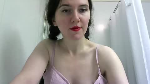 Snapshot of bigbootybunny chatting on September 23, 2025, 7:50 pm Isabella online show from September 23, 2025, 7:50 pm