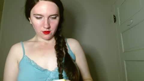 Snapshot of bigbootybunny chatting on July 1, 2026, 6:37 am Isabella online show from July 1, 2026, 6:37 am