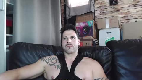 Bigboyband online show from February 25, 2026, 4:27 pm