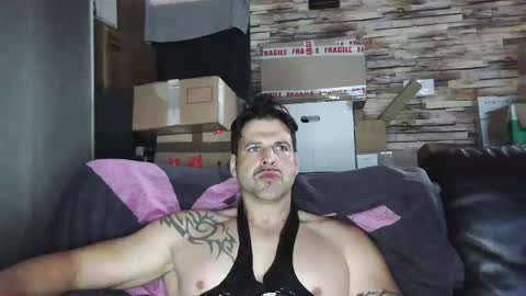 Bigboyband online show from April 15, 2026, 6:53 am