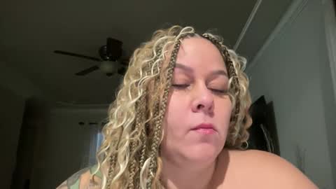 BIG BREAST SABRINA online show from March 5, 2026, 1:18 pm