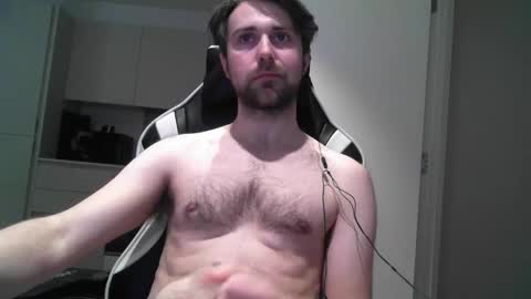 Big Brit online show from February 5, 2025, 10:55 pm