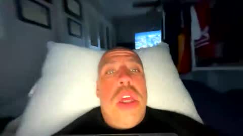 Snapshot of bigburrito714 chatting on March 2, 2026, 4:47 am bigburrito714 online show from March 2, 2026, 4:47 am