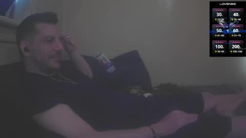 Jon - Im Straight online show from June 3, 2026, 10:29 am
