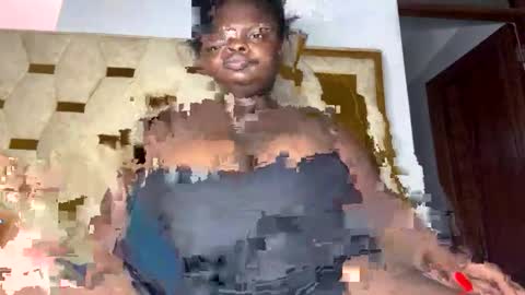 bigchocotities online show from December 23, 2025, 3:26 am