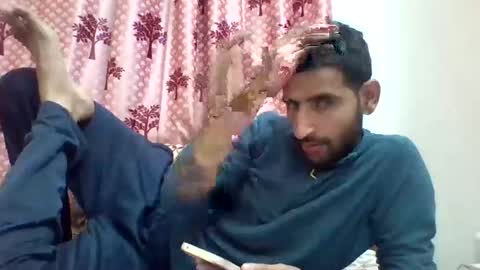 akash online show from January 29, 2025, 9:01 am