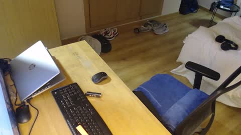 Snapshot of bigcok35spain chatting on February 6, 2025, 2:33 am bigcok35spain online show from February 6, 2025, 2:33 am