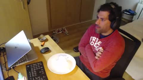 Snapshot of bigcok35spain chatting on February 9, 2025, 9:28 pm bigcok35spain online show from February 9, 2025, 9:28 pm