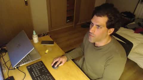 Snapshot of bigcok35spain chatting on February 10, 2025, 9:04 pm bigcok35spain online show from February 10, 2025, 9:04 pm