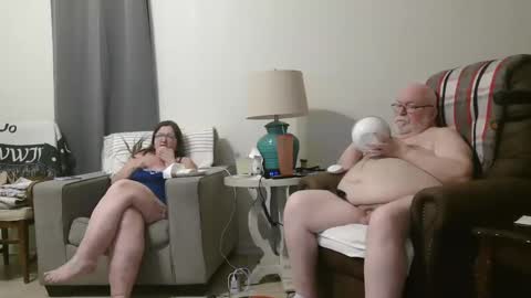 Snapshot of bigcraig123 chatting on December 20, 2024, 11:16 pm Craig online show from December 20, 2024, 11:16 pm