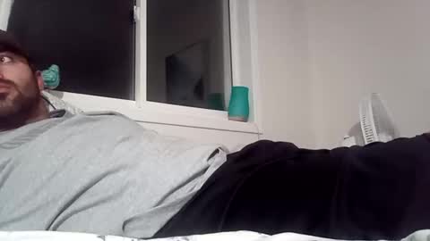 Snapshot of bigcumcanada chatting on December 20, 2024, 2:19 am bg online show from December 20, 2024, 2:19 am