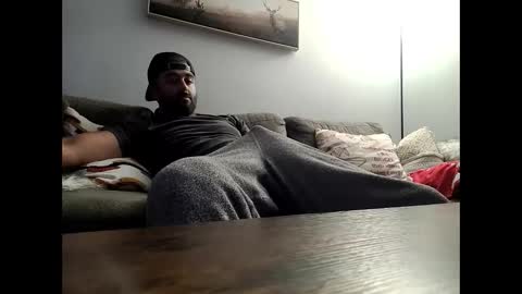 bg online show from November 18, 2025, 9:41 pm