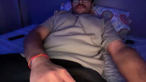 Snapshot of bigdaddybullx69 chatting on February 24, 2026, 2:09 am Bigdaddybullx69 online show from February 24, 2026, 2:09 am