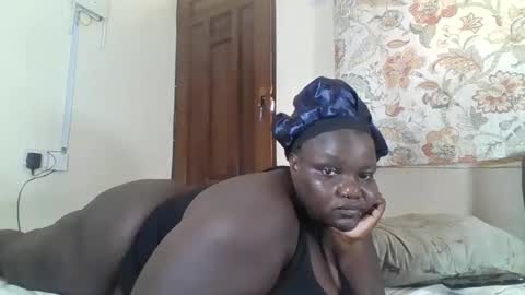 Snapshot of bigdarkass chatting on May 21, 2026, 8:54 am VIOLET online show from May 21, 2026, 8:54 am