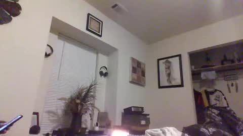 Snapshot of bigdickdaddy3200798456 chatting on February 11, 2025, 7:54 am bigdickdaddy3200798456 online show from February 11, 2025, 7:54 am