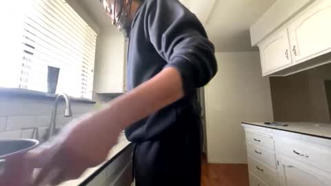 bigdinca online show from February 24, 2026, 5:11 pm