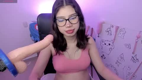 Snapshot of bigfinger125 chatting on March 29, 2026, 10:04 am Lucy and Fred online show from March 29, 2026, 10:04 am