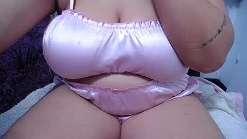  Sunny   online show from June 11, 2026, 3:04 am