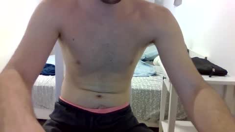 Snapshot of biggbaguette1 chatting on September 17, 2025, 3:35 pm biggbaguette1 online show from September 17, 2025, 3:35 pm