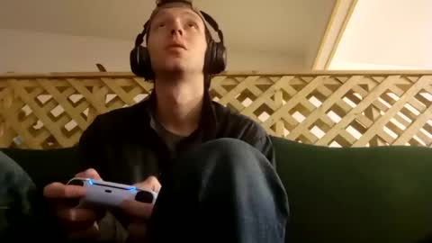 biggestboiiii online show from January 24, 2025, 1:35 am