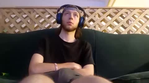 Snapshot of biggestboiiii chatting on September 9, 2025, 5:51 am biggestboiiii online show from September 9, 2025, 5:51 am